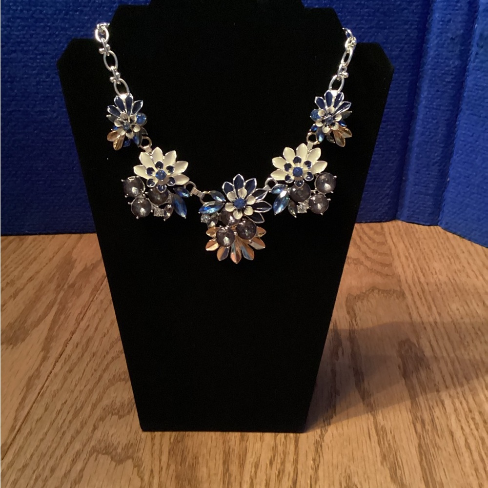 Lands' End Blue and Silver Necklace with Floral Clusters